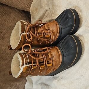 London Fog duck boots/snow boots